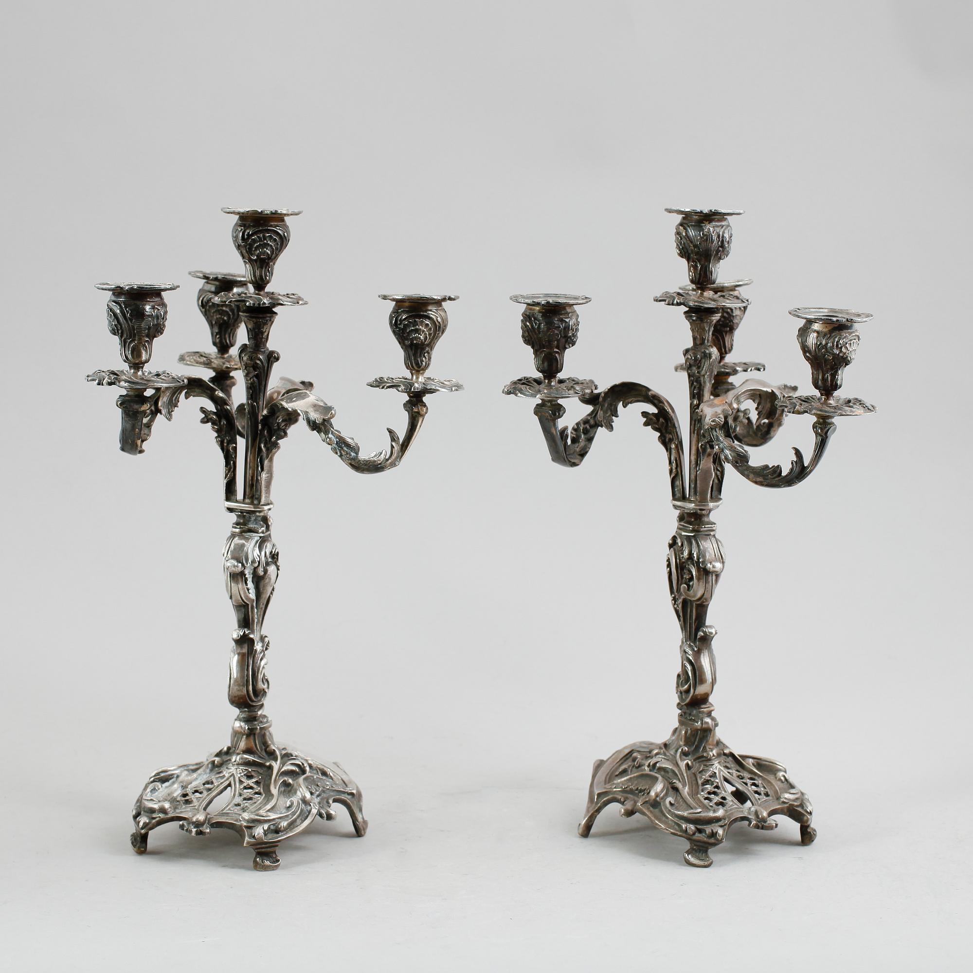 KANDELABRAR, 1 par, försilvrad brons, 1800-tal.