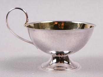 PUNCHMUGGAR, 12 st, silver. Ceson, Göteborg, 1980.