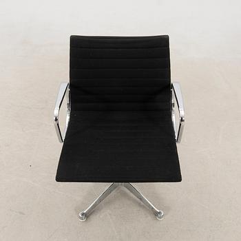 Charles & Ray Eames, office chair "EA 107", Herman Miller, second half of the 20th century.