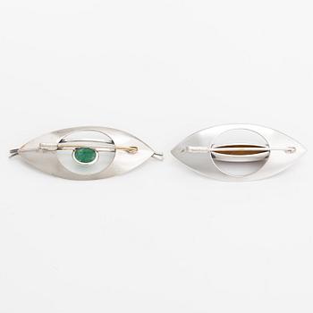 Elis Kauppi, Two silver broocher, with an aventurine quartz and tiger's eye. Kupittaan kulta, Turku 1959 and 1961.