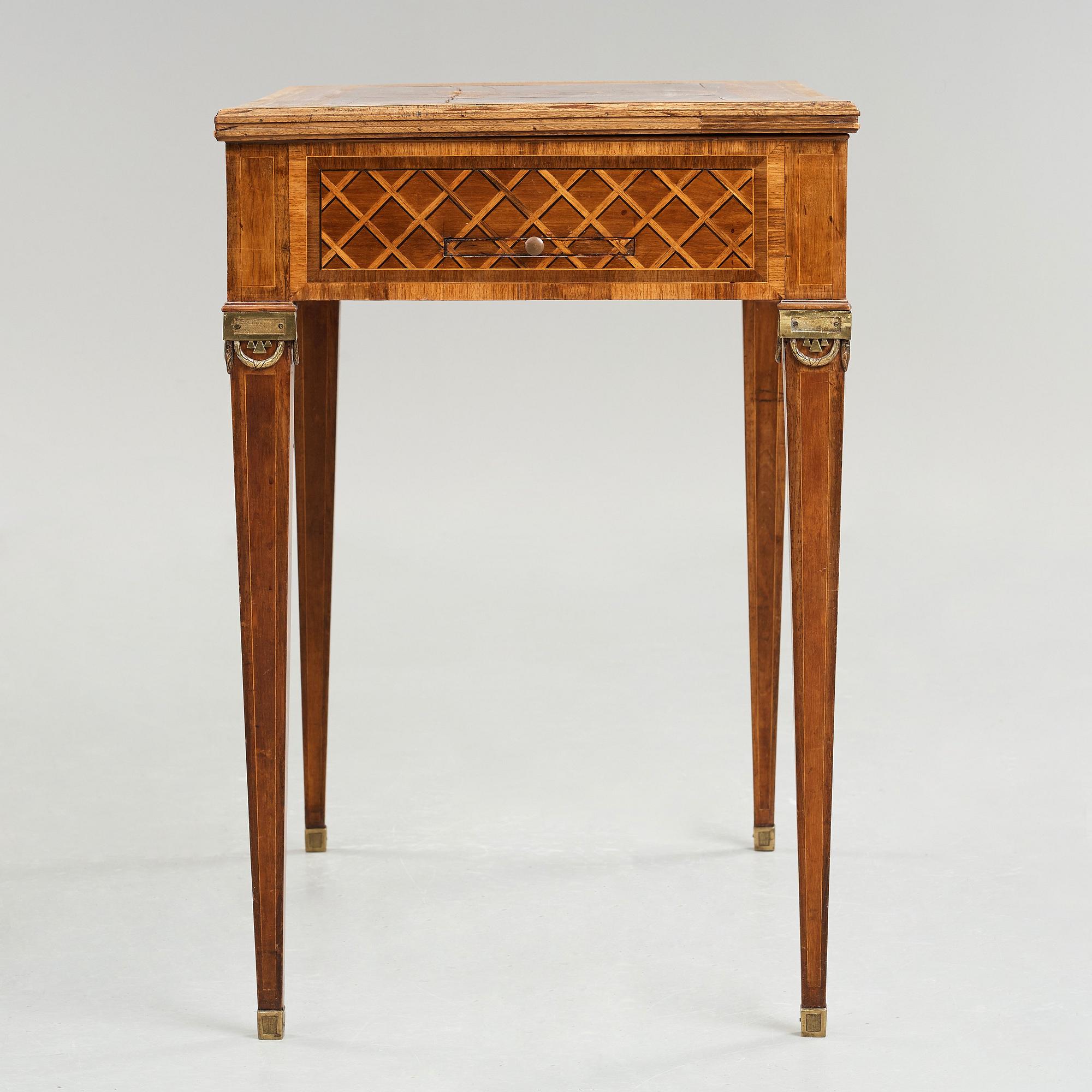 BORD/SPELBORD, av Gottlieb Iwersson (mästare i Stockholm 1778-1813), ej signerat,  1700-talets slut, Gustavianskt.