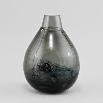 VAS, glas, Eva Englund, 1900-talets fjärde kvartal.
