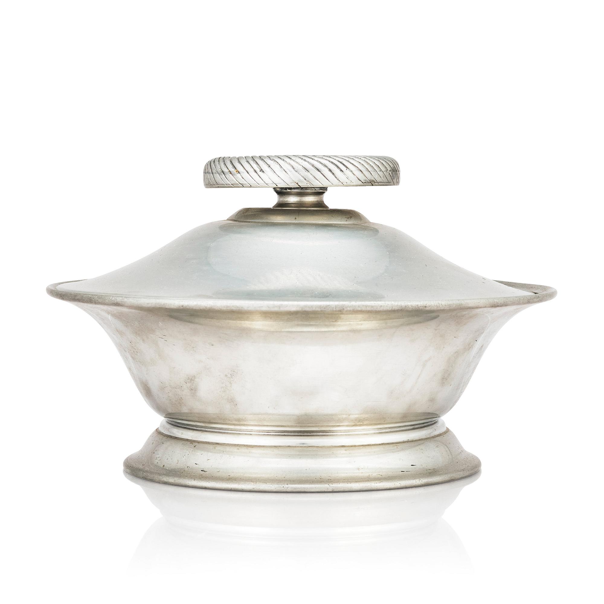 Nils Fougstedt, & Estrid Ericson, a pewter lidded bowl with an onyx finial, Svenskt Tenn, Stockholm 1936.