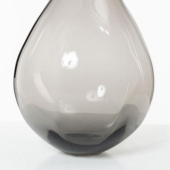 Lena Bergström, "Aqua", from the series "Tellus", Kosta Boda, 2019.