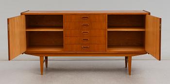 SIDEBOARD, 1900-talets andra hälft.