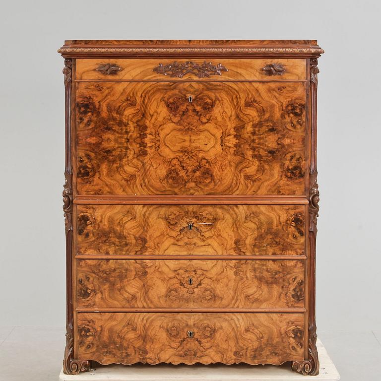CHIFFONJE, nyrokoko, 1800-talets andra hälft.