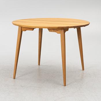 Dining table, "Timeless", Haslev, Denmark 2019.