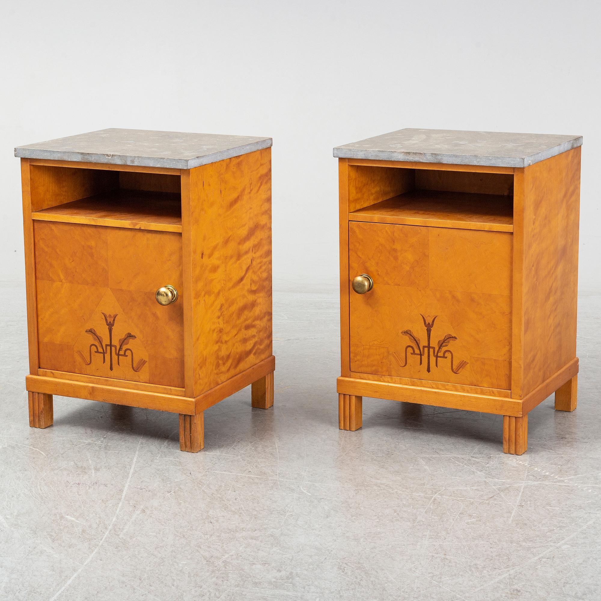 SÄNGBORD, ett par, 1930-tal.