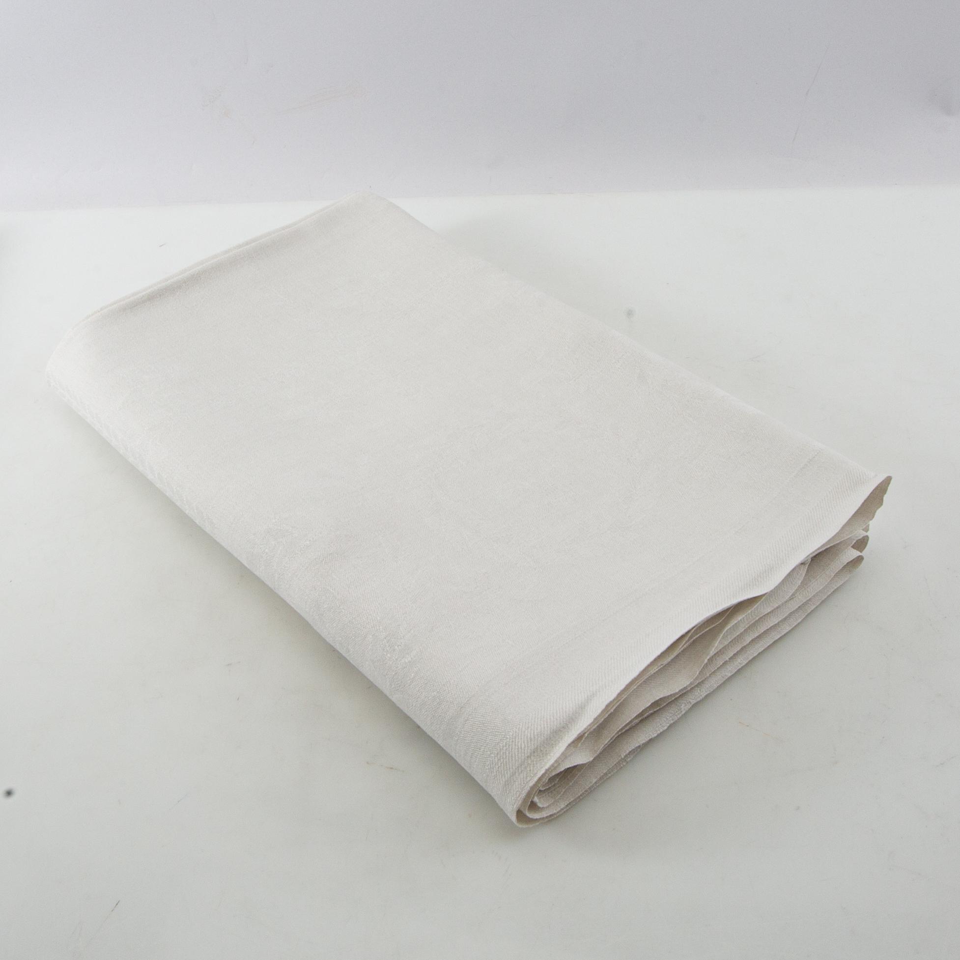 Tablecloths 4 pcs early/mid 20th century damask.