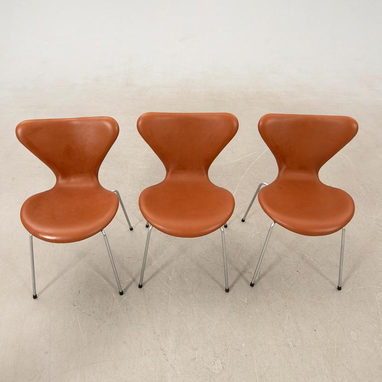 Arne Jacobsen, chairs 6 pcs "The Seven" for Fritz Hansen, late 20th century.