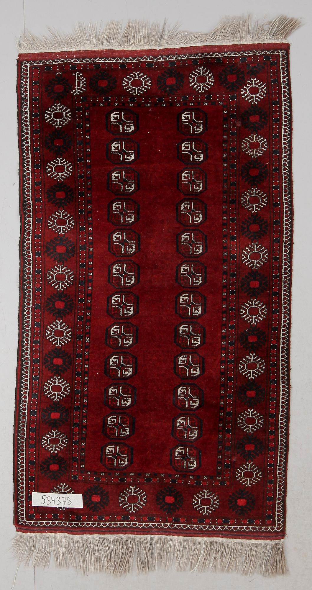 MATTA, Afghan, 175 x 100 cm.