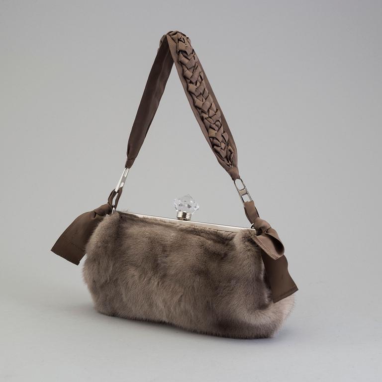 VÄSKA, päls, Malene Birger och Saga furs.