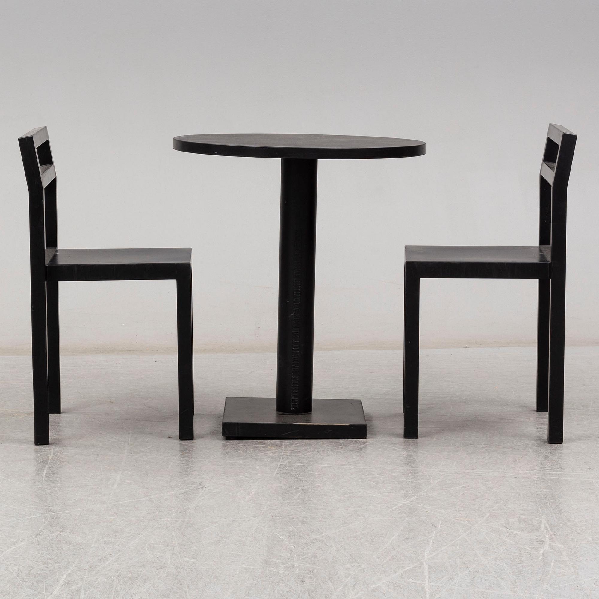 BORIS BERLIN/POUL CHRISTIANSEN, bord med två stolar, "Non", Komplot design, Källemo.