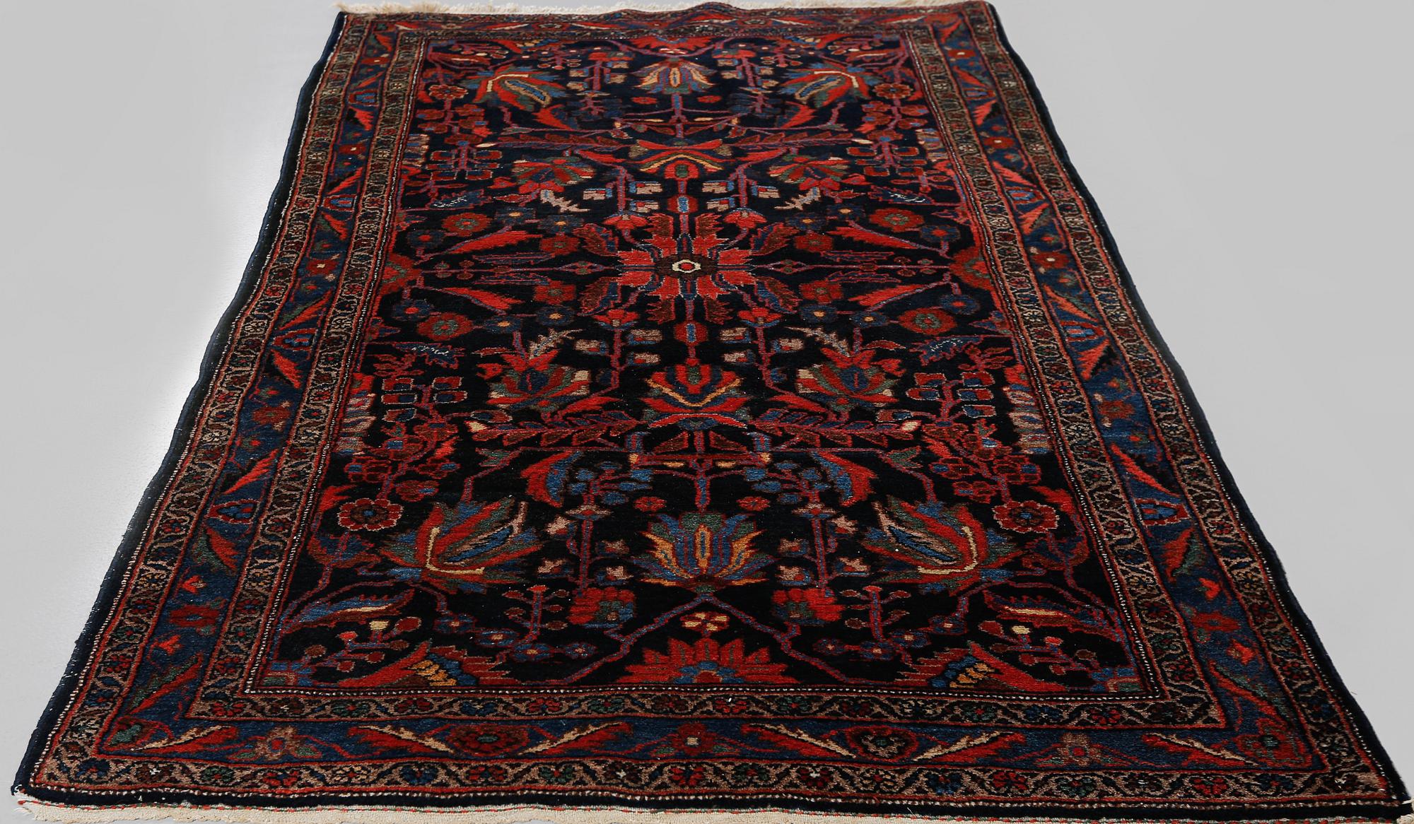 MATTA, orientalisk, old, 210 x 137 cm.