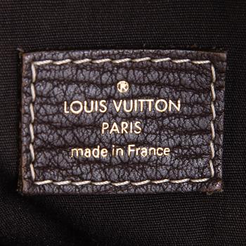 Louis Vuitton, 'Mini Lin Manon MM' bag.