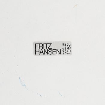 Bruno Mathsson & Piet Hein, soffbord, "Supercirkel", Fritz Hansen, 1982.