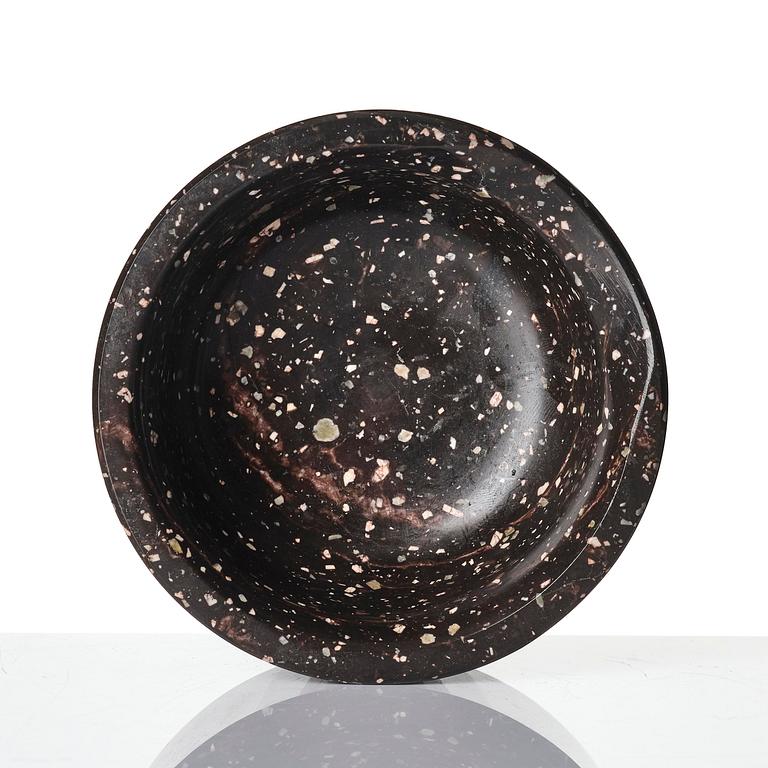 A porphyry mortar, Älvdalen, 19th century.