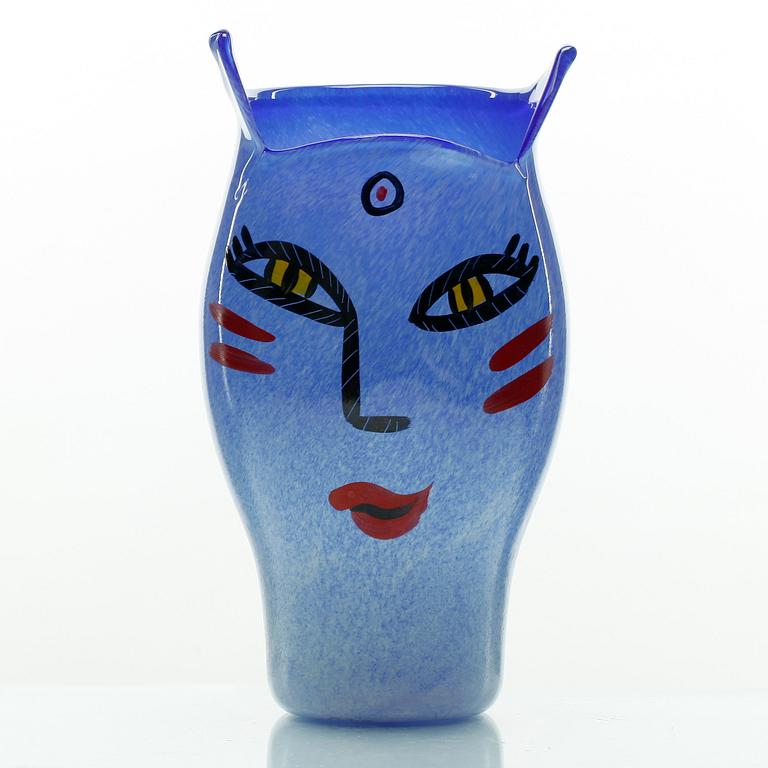VAS, glas, "Open minds", Ulrica Hydman-Vallien, Kosta Boda, signerad.