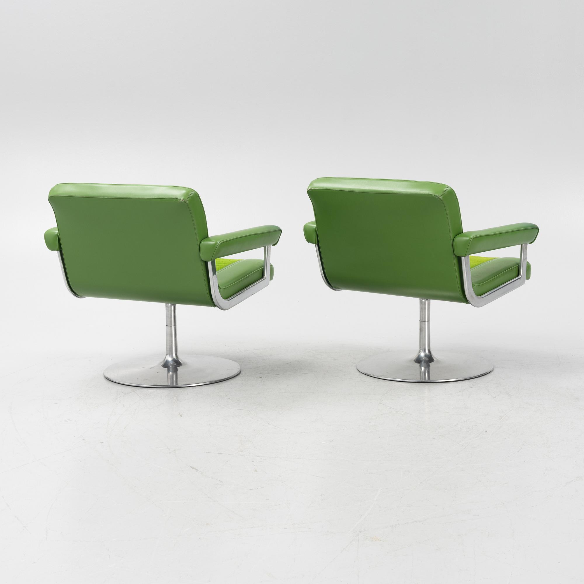 Esko Pajamies, fåtöljer, ett par, "Silver Wing", Asko 1970-tal.