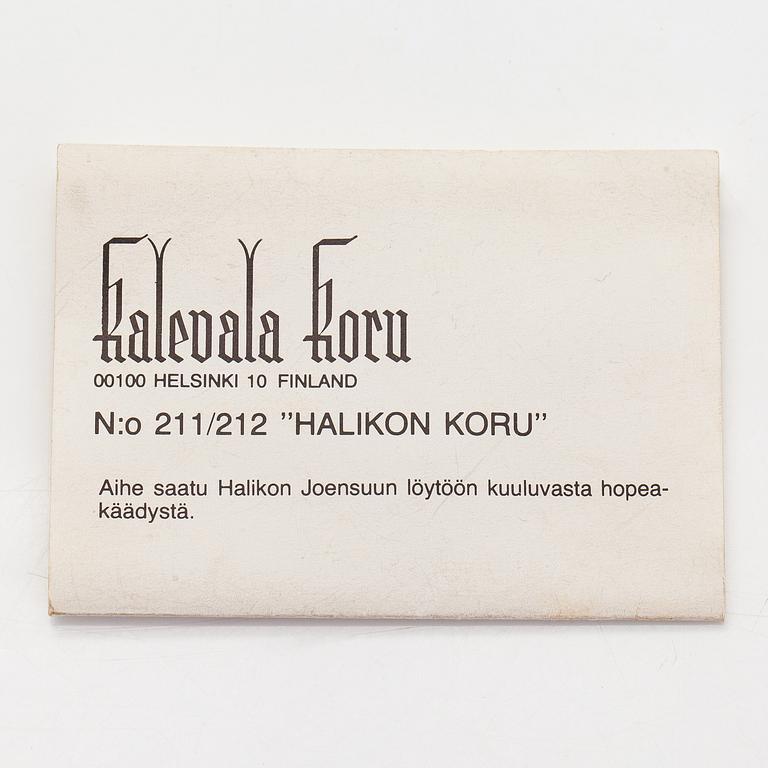 Kalevala Koru, kaulakoru, "Halikon kääty" hopeaa.