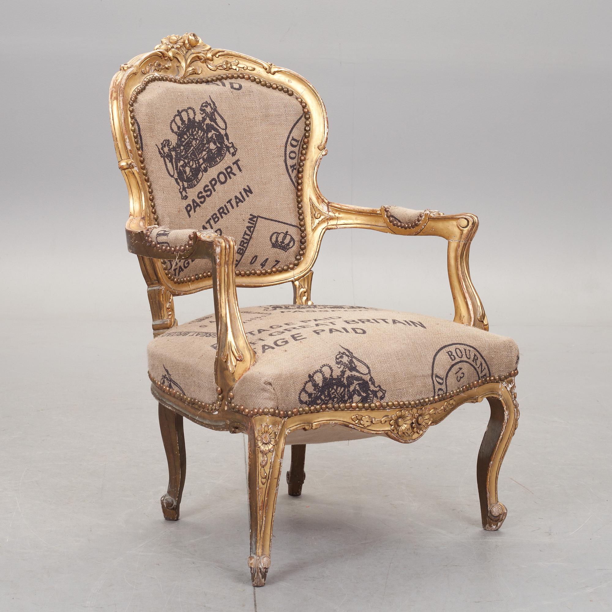 KARMSTOL, rokokostil. 1900-talets andra hälft.