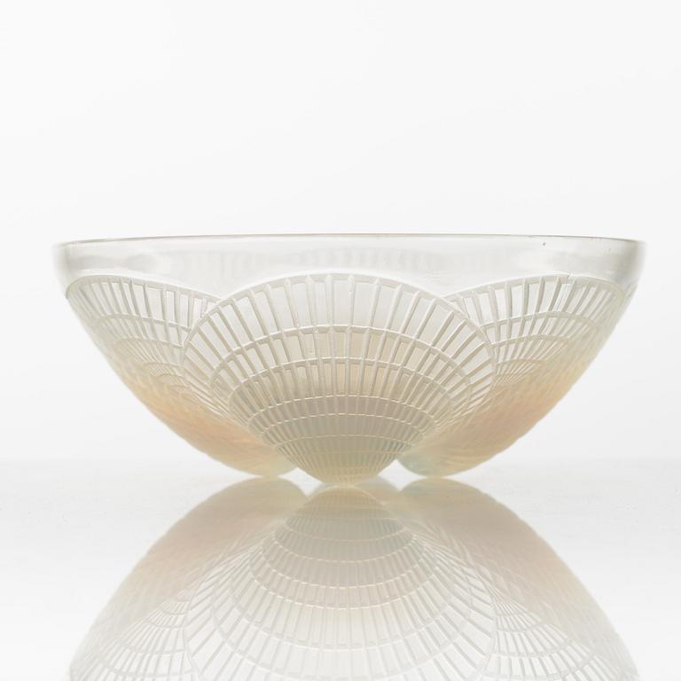 René Lalique, a 'Coquilles' iridescent glass bowl, France, pre 1945.