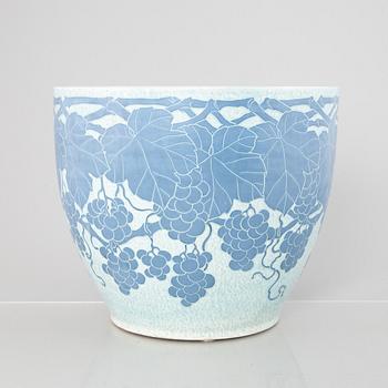 Josef Ekberg, a large "Sgrafitto" earthenware flower pot, Gustavsberg 1915.