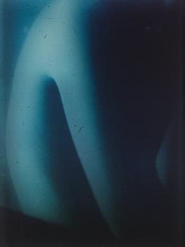 Daisuke Yokota, "Untitled (from the series GLASS)", 2019.