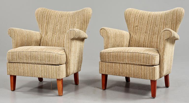 FÅTÖLJER, ett par, 1900-talets mitt.