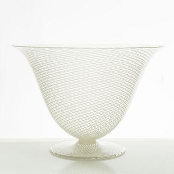 Archimede Seguso, a filigree technique glass bowl, Murano, Italy.