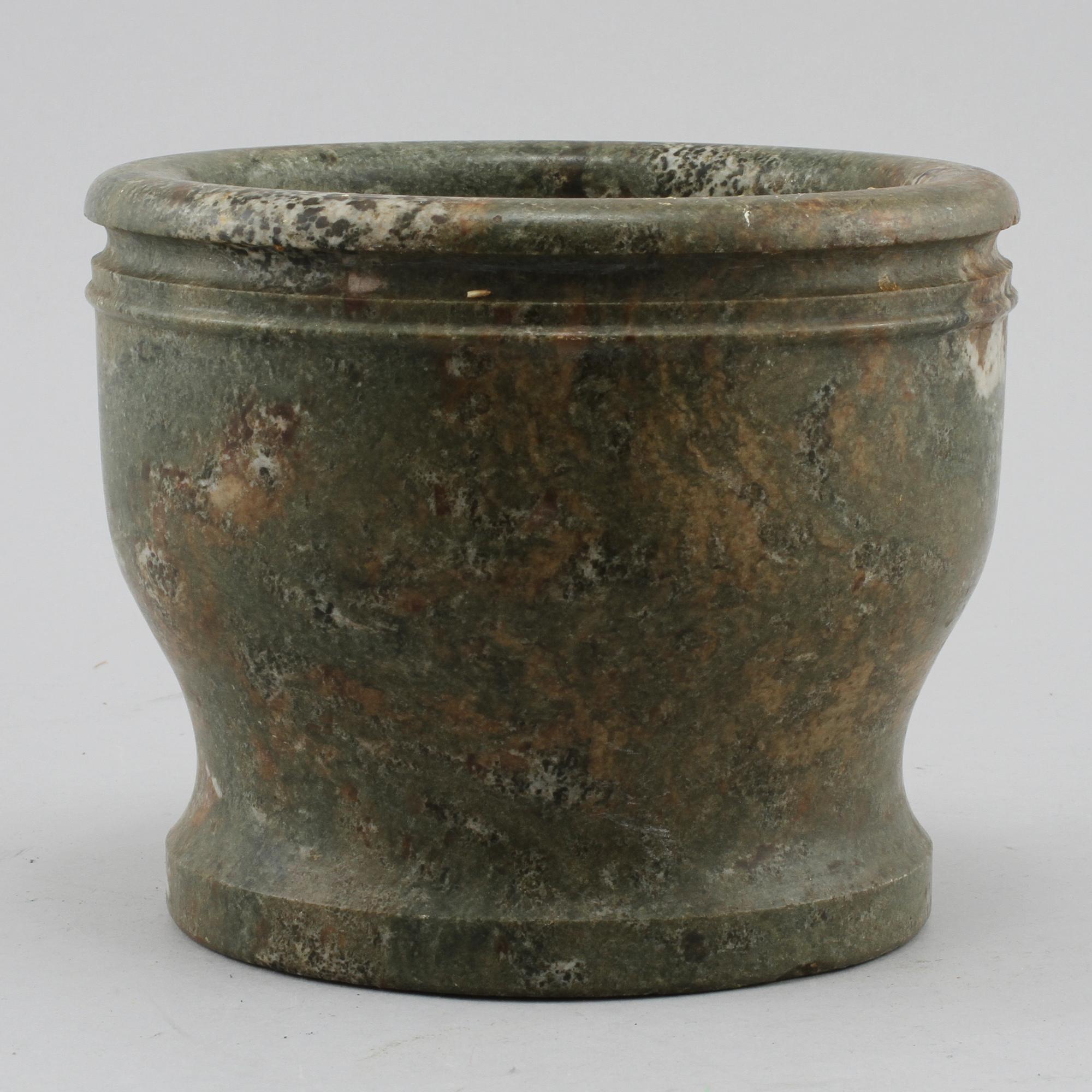 MORTEL, 1800/1900-tal.