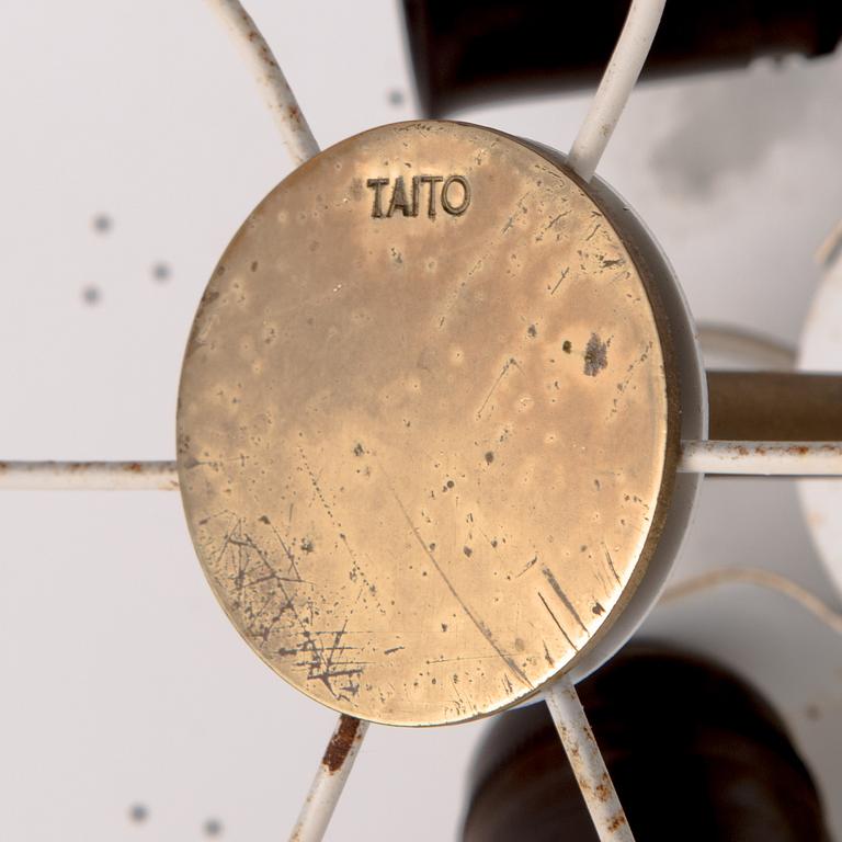 Paavo Tynell, taklampa, modell 1965, Taito 1900-talets mitt.