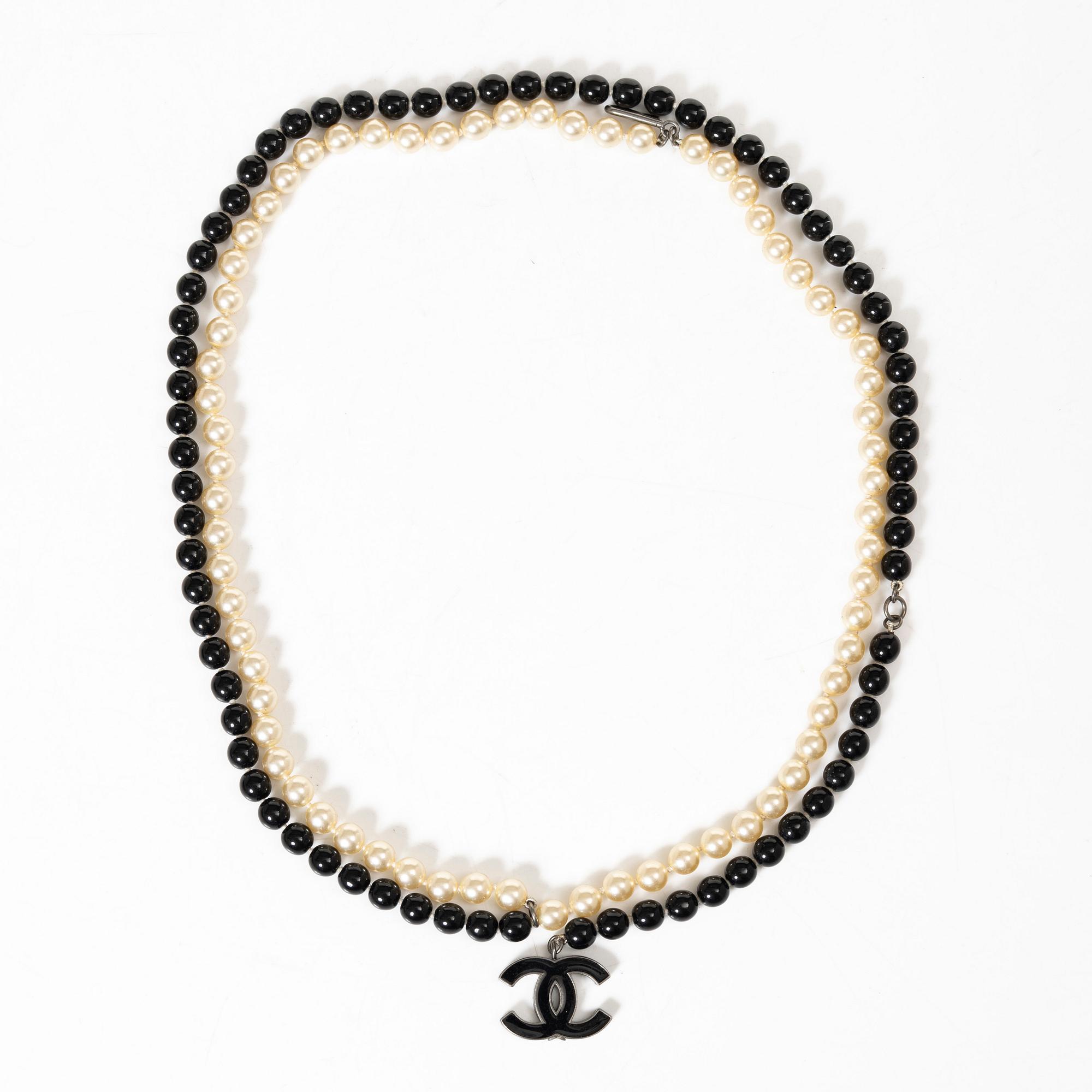 Chanel, collier, 2005.