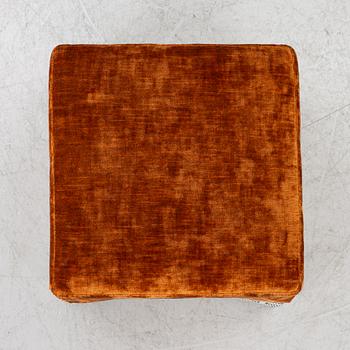 Sittpuff, "Laurent Square", RIJD.