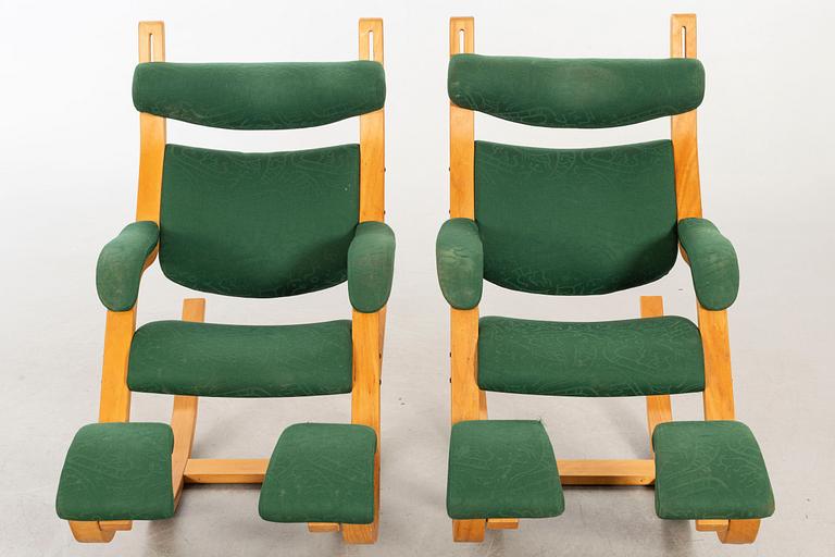 PETER OPSVIK, gungstolar 2 st, "Gravity Balans", Stokke,Gravity Chair', modell lanserad 1983.