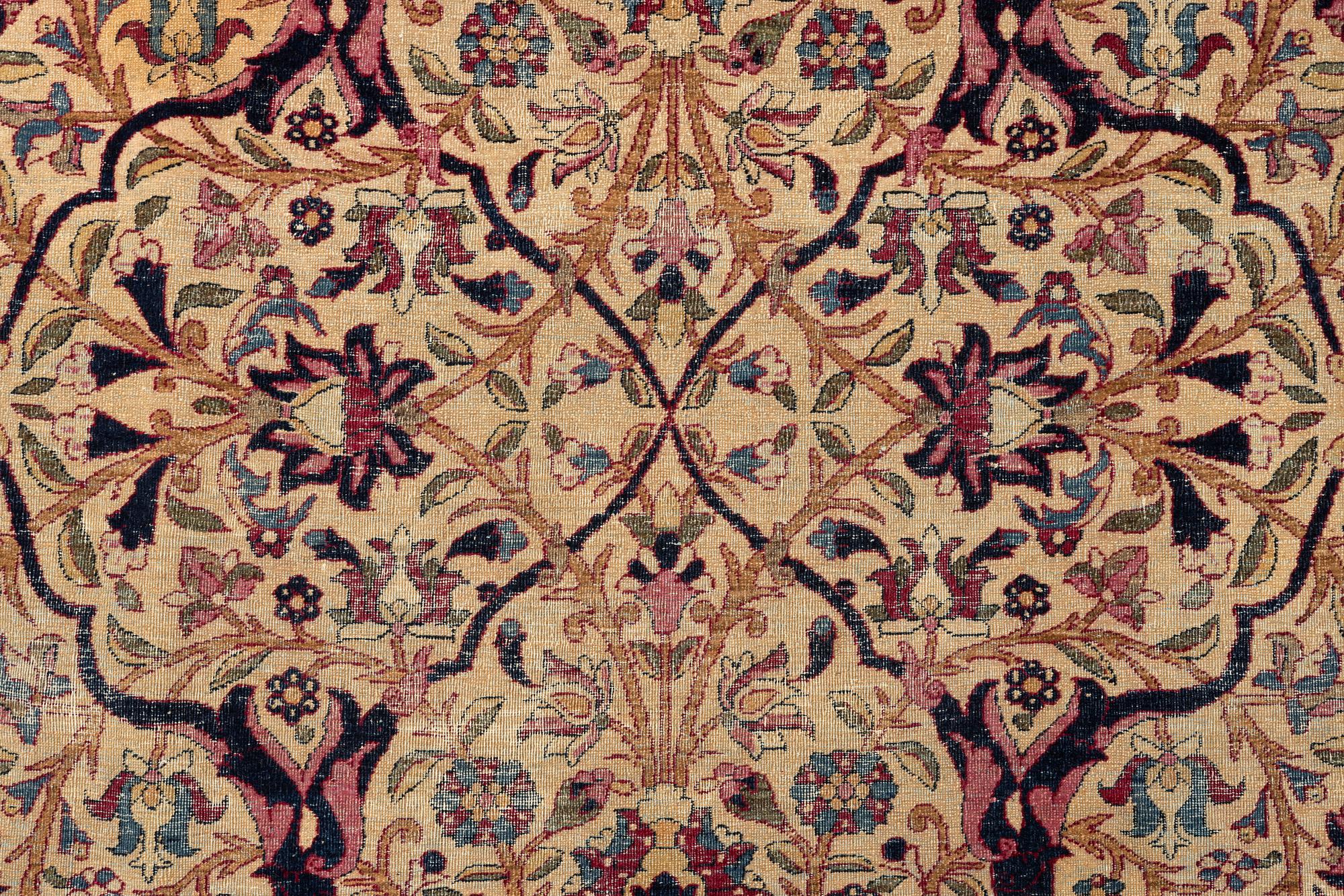 Matta, antik Teheran, ca 281 x 200 cm.