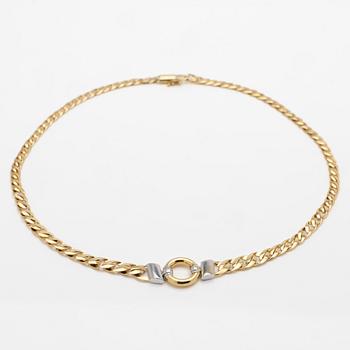 18K gold necklace with diamonds.