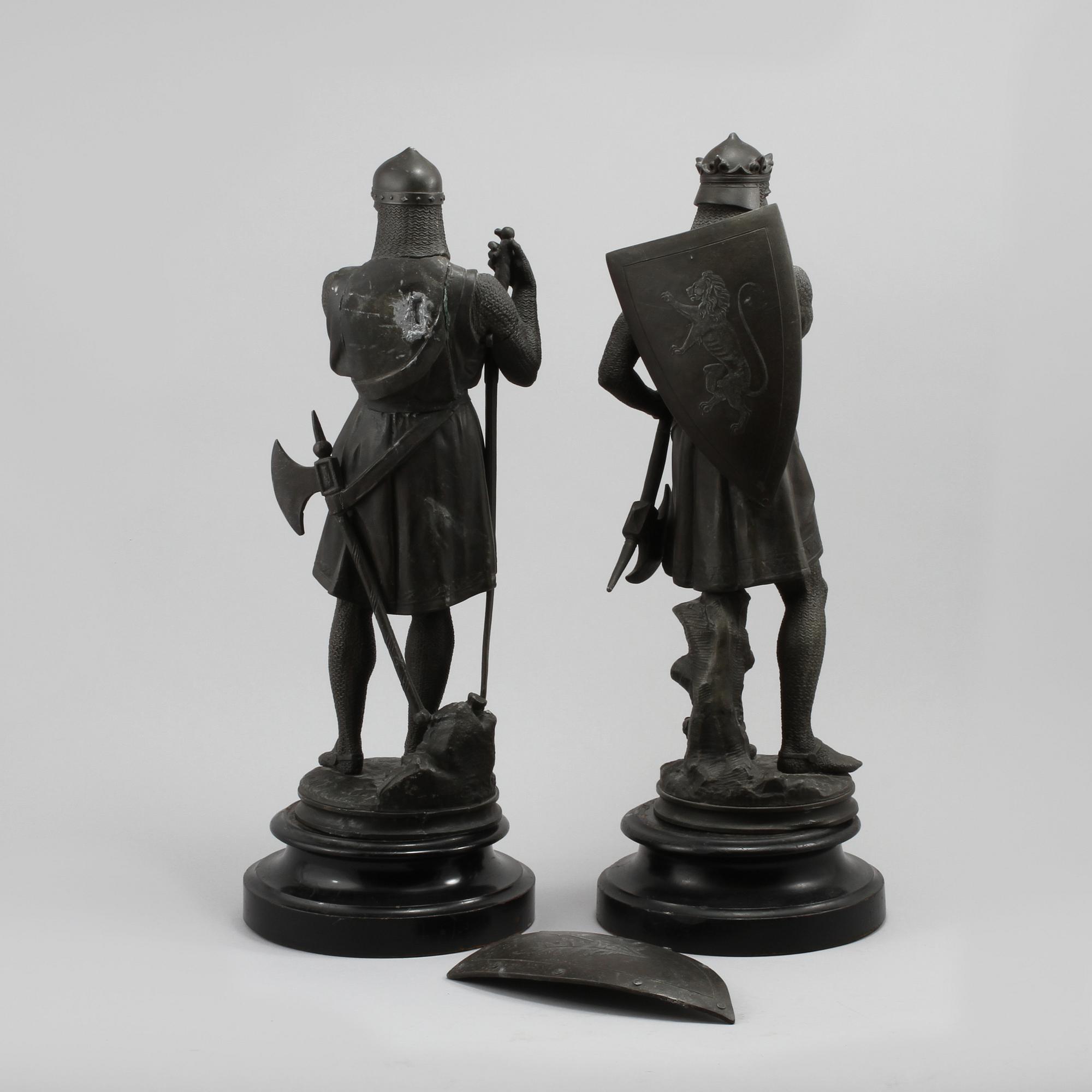 SKULPTURER, 2 st, patinerad metall, 1900-tal.
