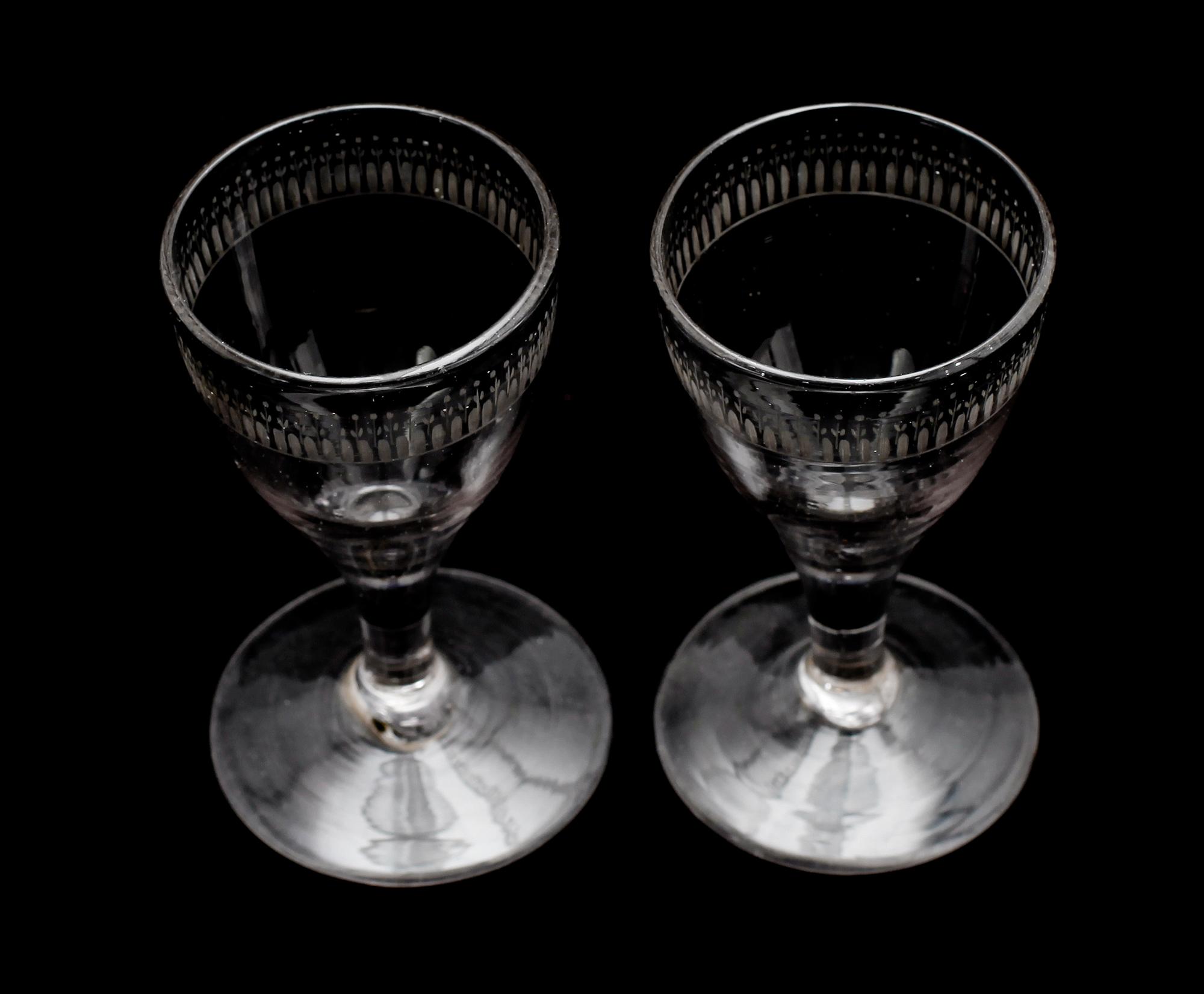 VINGLAS, 1 par, tidigt 1800-tal.