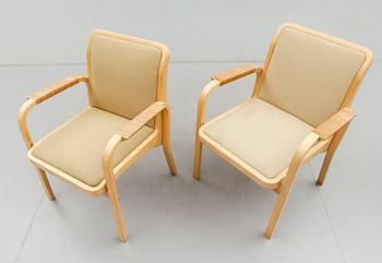 KARMSTOLAR, 1 par, modell E45, Alvar Aalto, Artek, 1900-talets andra hälft.