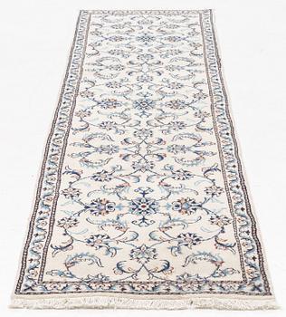 Gallerimatta, Nain, ca. 283 x 79 cm.