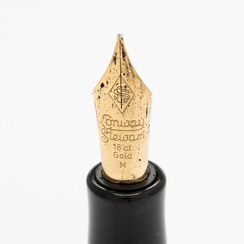Conway Stewart, a fountain pen, 'Steinway & Sons'.