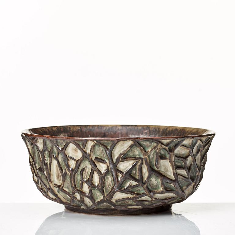 Axel Salto, a stoneware bowl, Royal Copenhagen, Denmark 1967, model 20729.