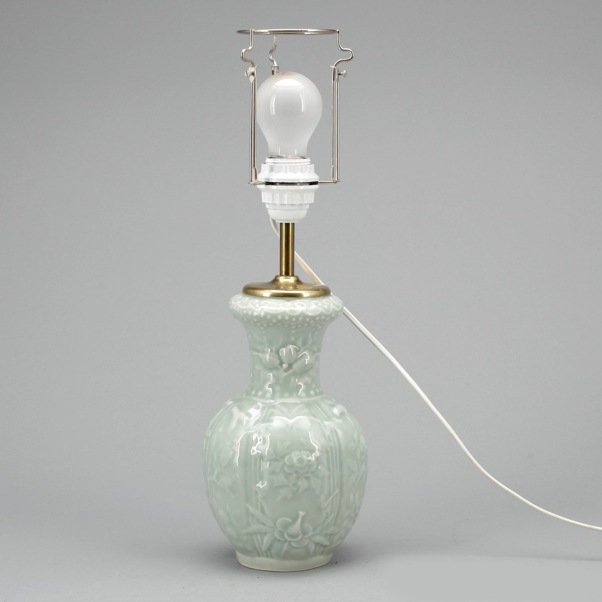 VAS/BORDSLMAPA, porslin, Kina, moderna tillverkning.