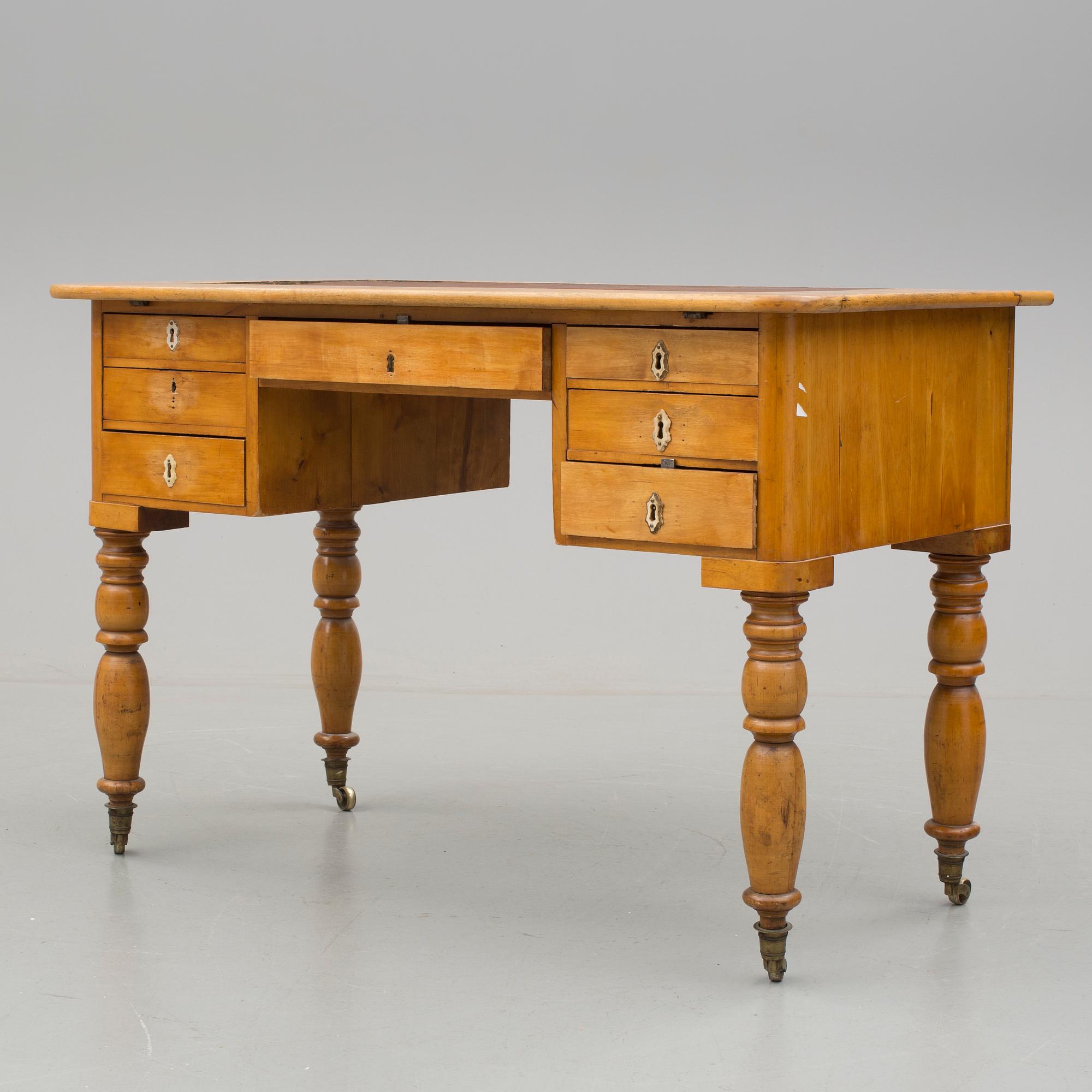 SKRIVBORD, senempire, 1800-talets andra hälft.