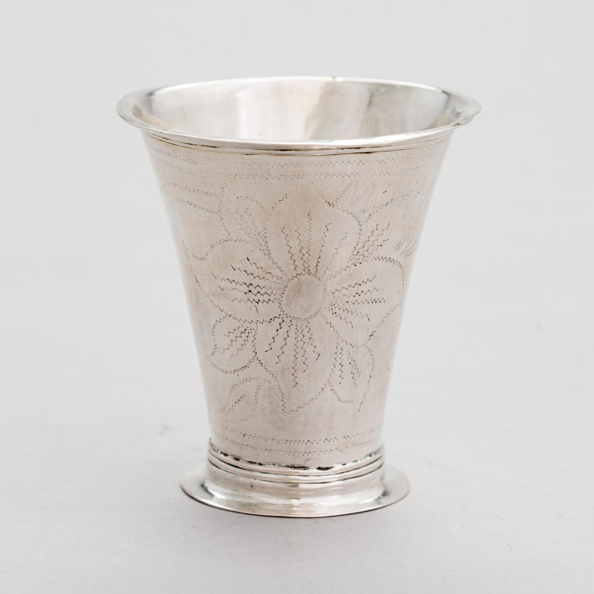 A Finnish 18th-century silver beaker, maker's mark of Jonas Langberg, Pori 1765.