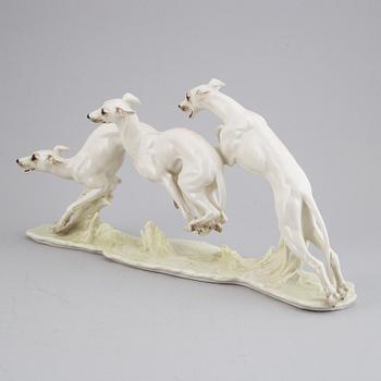 Hans Achtziger, a porcelain figurine of dogs, Hutschenreuther, Germany.