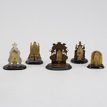 A set of five miniature timepieces from France and Germany, second half of the 19th Century.