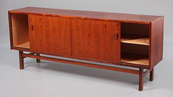 SIDEBOARD, "Arild", Nils Jonsson för Troeds, Bjärnum, 1960-tal.