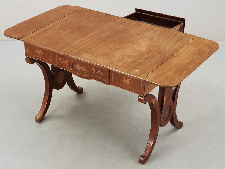 SALONGSGRUPP, 6 delar, Empirestil, omkr sekelskiftet 1900.